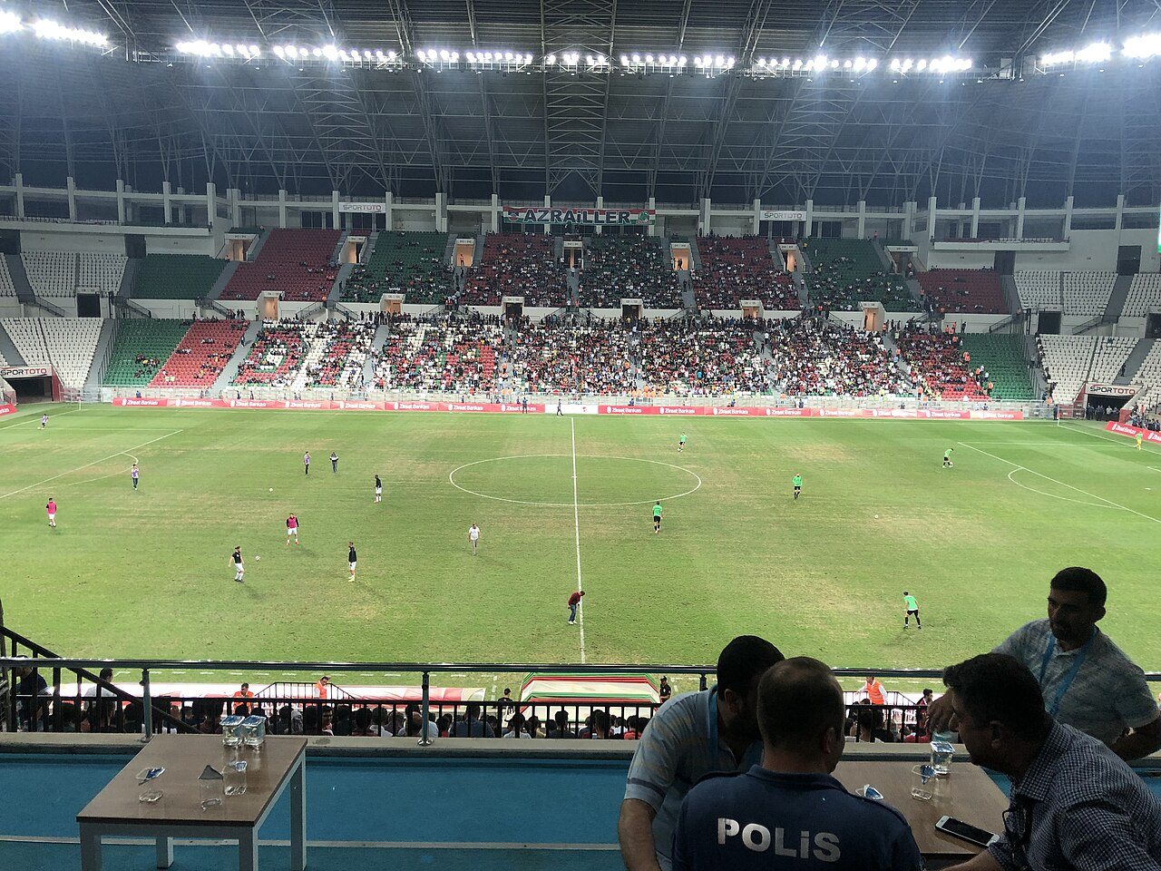 Altay yarın Balıkesirspor'a konuk olacak; geçen hafta Eskişehirspor'a 4-1 yenilmişti