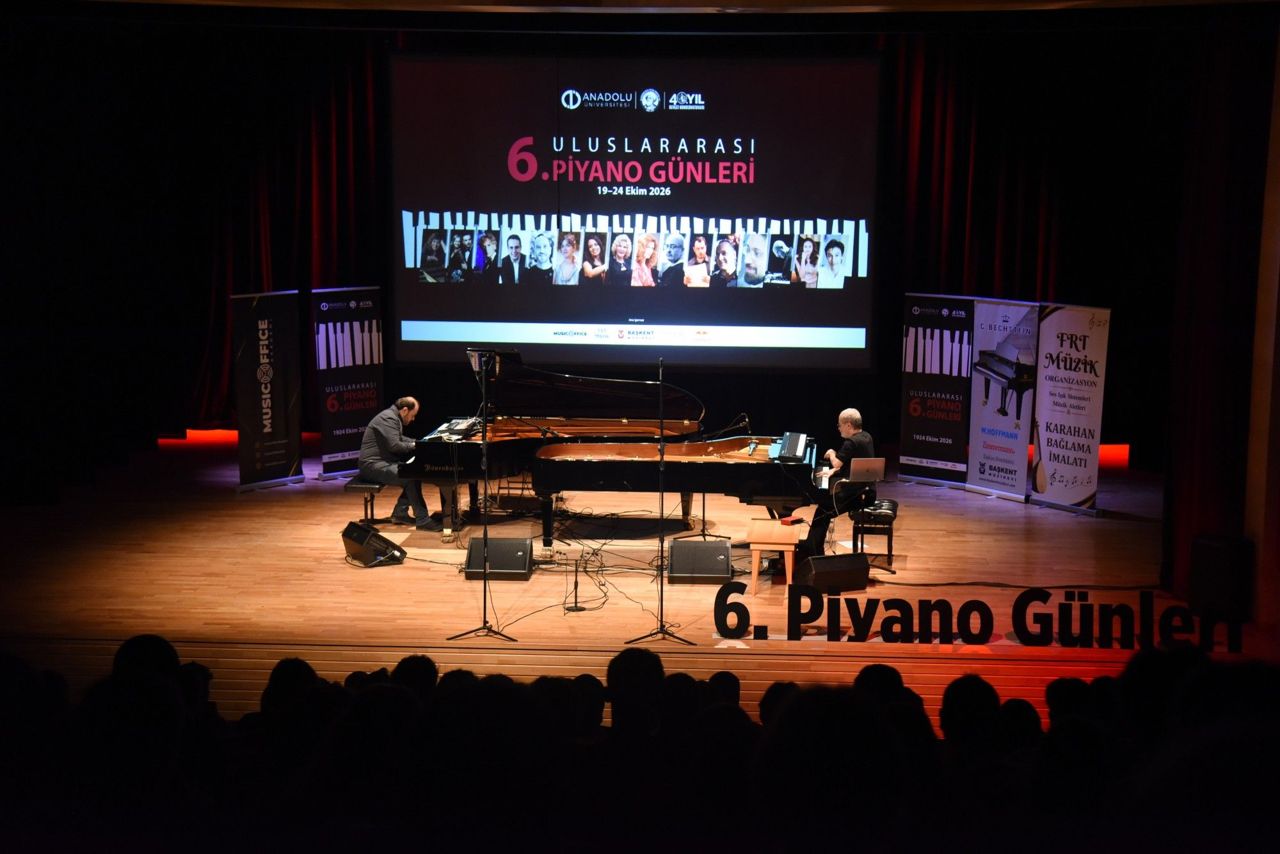 Piyano Günleri'nde "Boratav Project / Sesin Bedeni" doğaçlama resitali yapıldı
