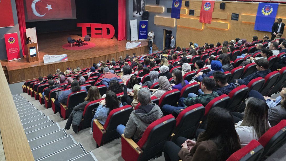 Ortaokul Matematik Zirvesi TED Eskişehir Koleji'nde yapıldı