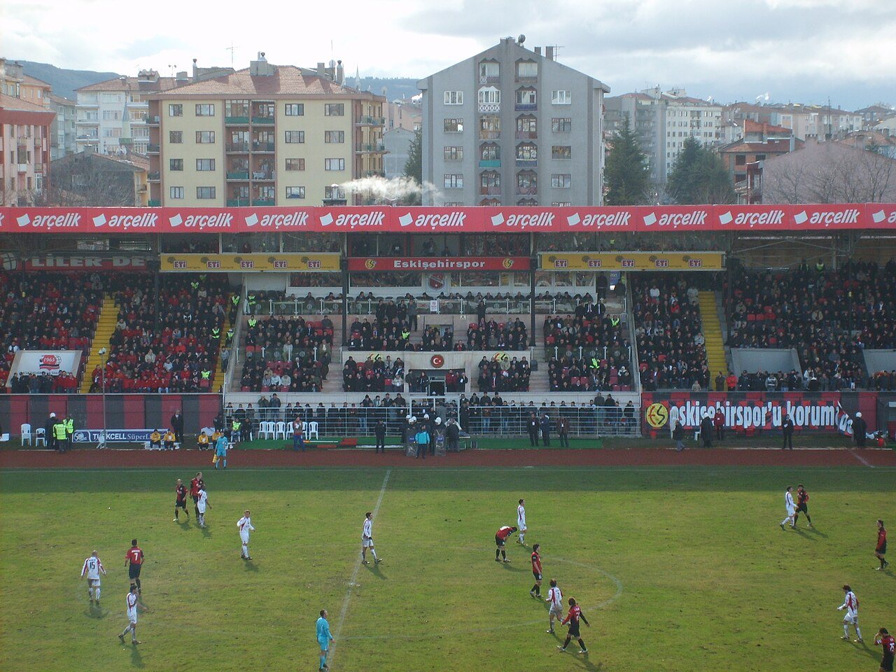 Eskişehirspor'da Dereli, Kulet ve Damar'ın hafta sonu forma şansı düşük