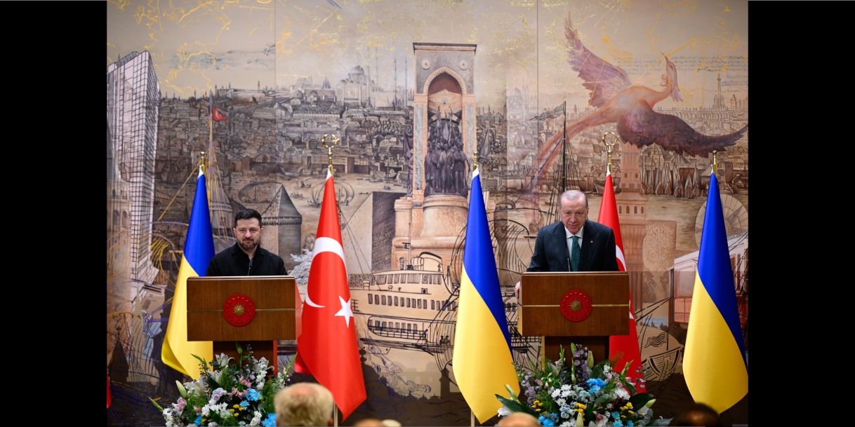 Erdoğan, Zelenskiy ile Dolmabahçe'de görüştü: Karadeniz'de seyrüsefer vurgusu