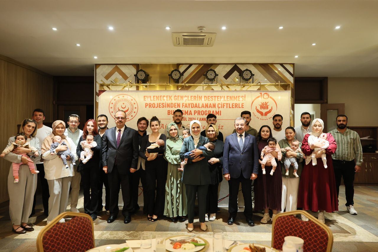 Aile ve Gençlik Fonu'ndan ekimde 15 bin 468 gence ödeme yapıldı
